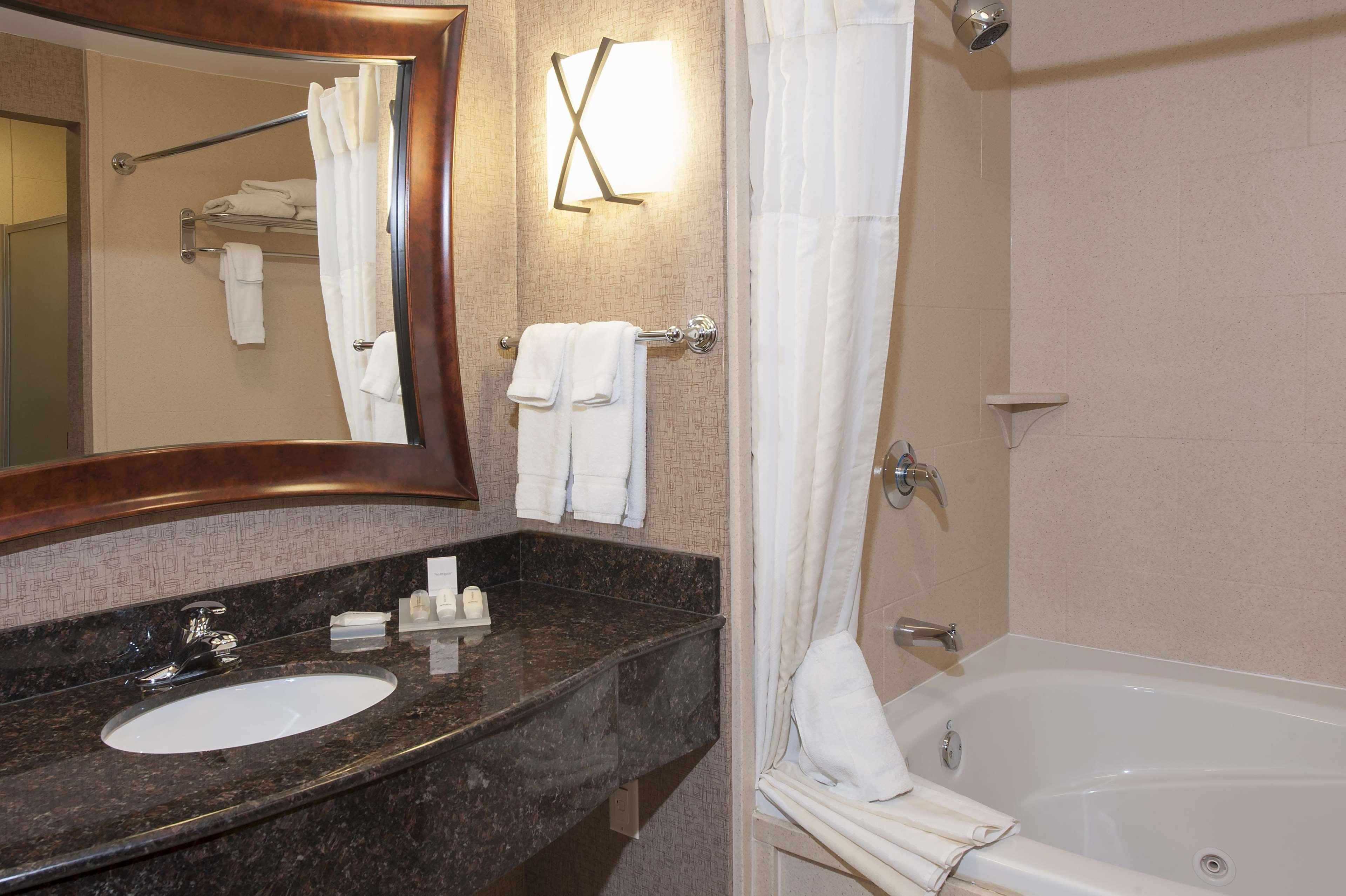 Hilton Garden Inn Indianapolis South/Greenwood מראה חיצוני תמונה