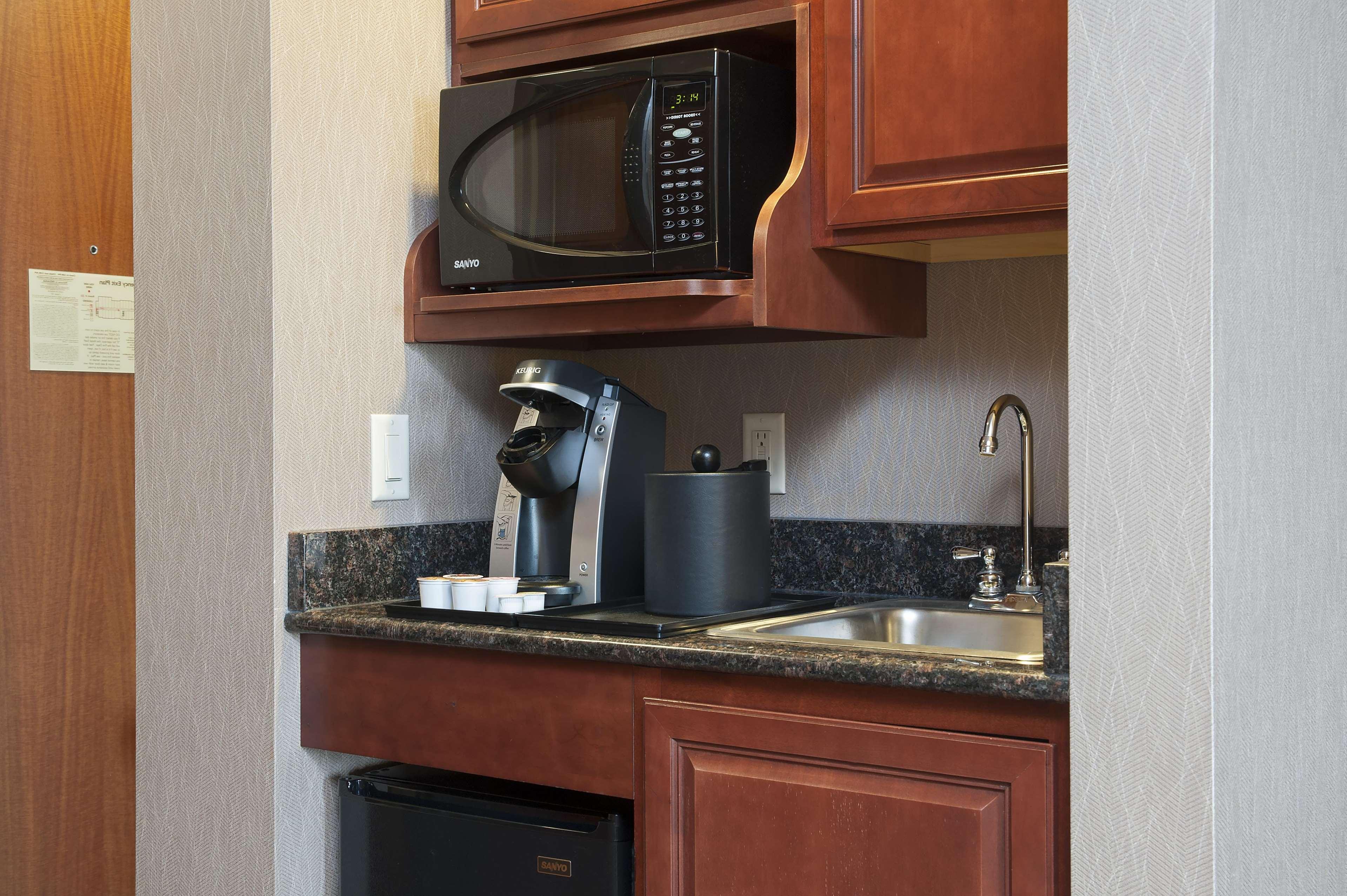 Hilton Garden Inn Indianapolis South/Greenwood מראה חיצוני תמונה