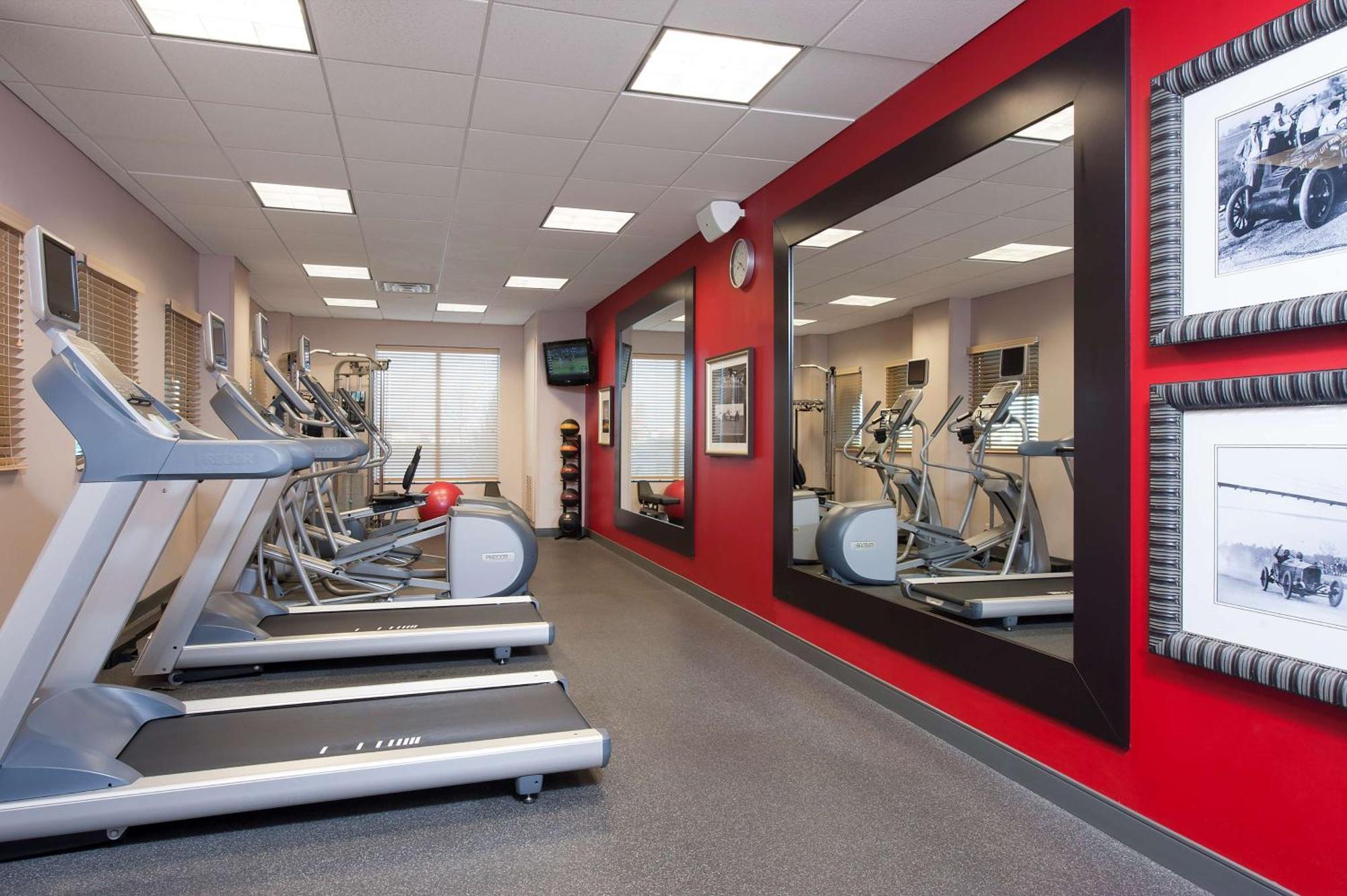Hilton Garden Inn Indianapolis South/Greenwood מראה חיצוני תמונה